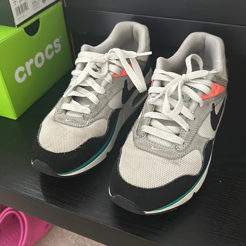 nike air max shoes women’s size 8